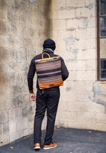 Load image into Gallery viewer, Earth Running Backpack